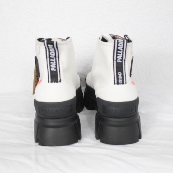 Palladium Boots Revolt Hi Tx Boot Sneaker in Star White Size 9 Street Platform - Picture 4 of 7